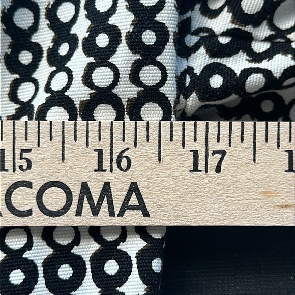 CAbi jacket black white patterned blazer 2 button size 4 career - Picture 10 of 11